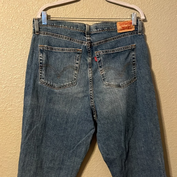 Levi’s classic relaxed boot cut 550 women’s jeans - Picture 5 of 8